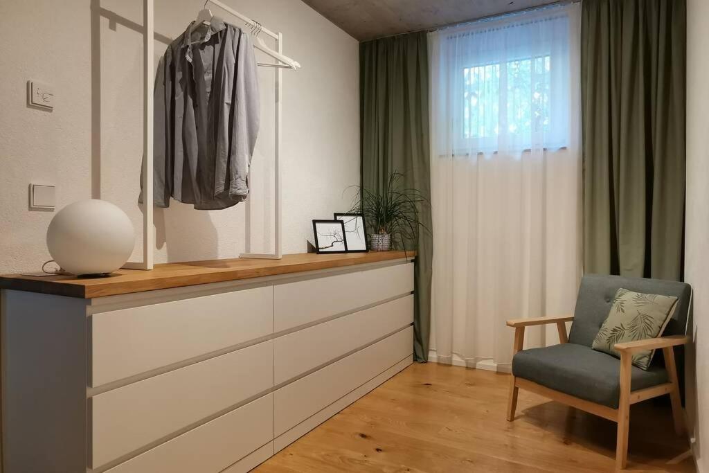 Moderne Ferienwohnung Rhenum Mit Wallbox Валдсхут-Тинген Екстериор снимка
